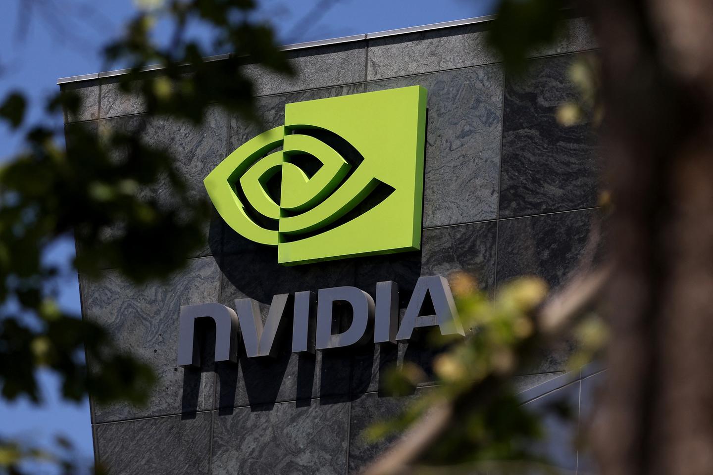 « Cette exubérance des marchés, qui place désormais Nvidia devant Microsoft, tient en trois mots : intelligence artificielle générative »