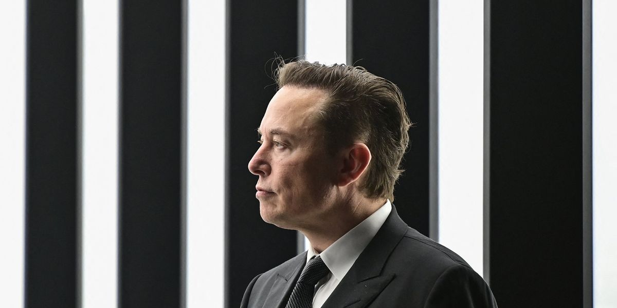 Elon Musk predicts when AI will surpass human intelligence