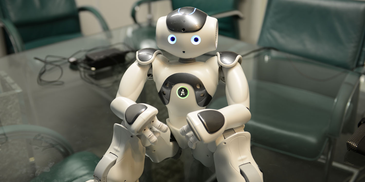 Young children are more likely to trust information from robots over humans