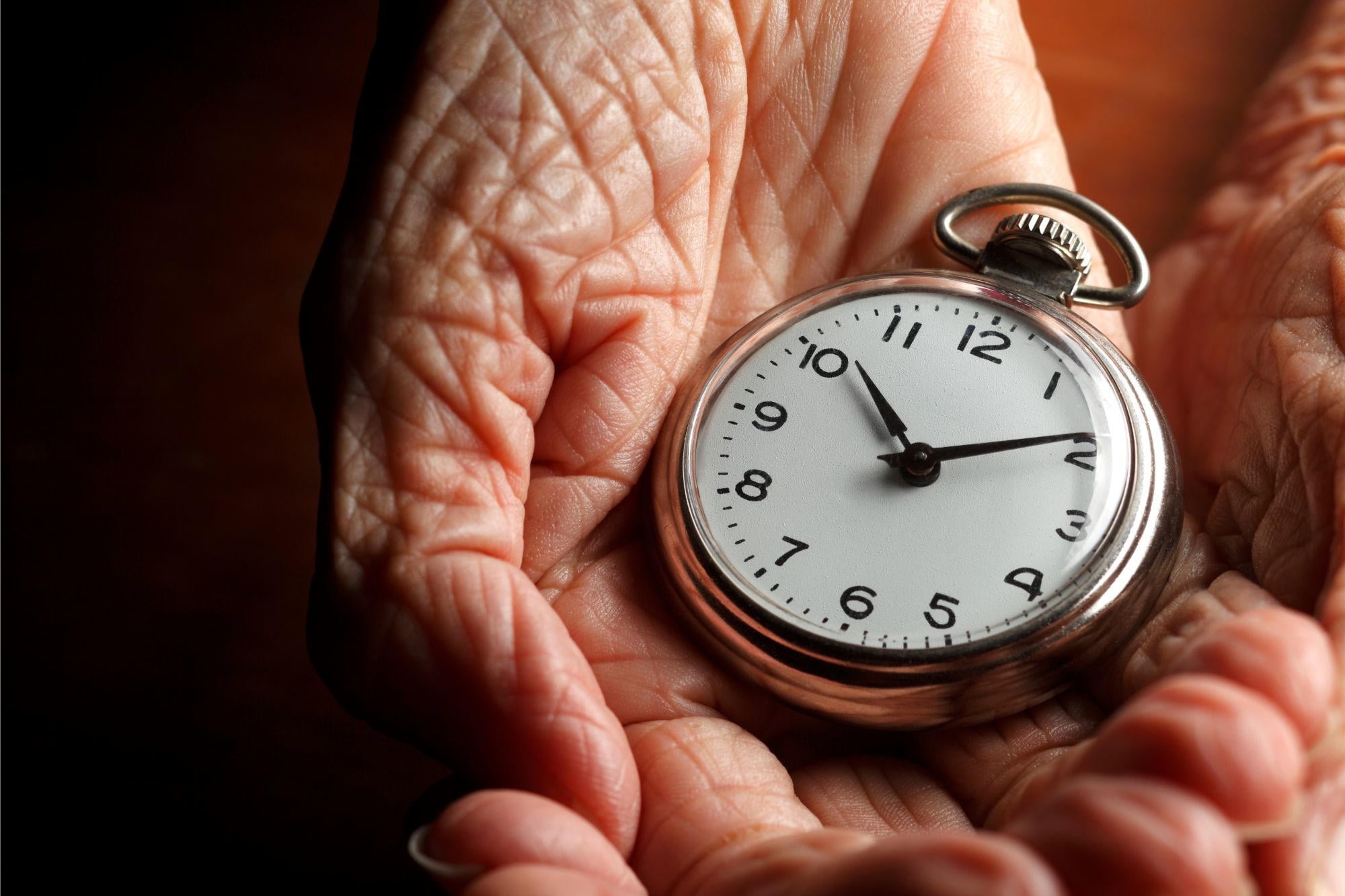 Are You Aging Faster Than You Should? New AI Reveals Your True Biological Age From Just 5 Drops of Blood
