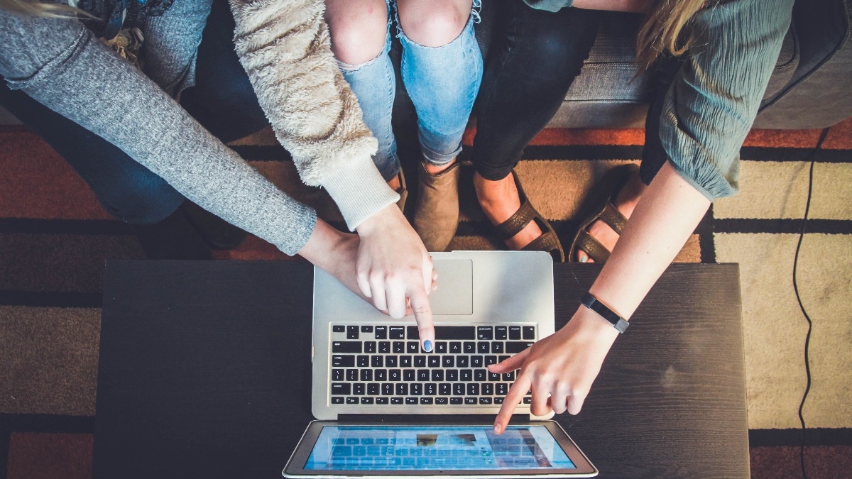 The Future of AI Advertising Jobs: Emerging Roles and Trends