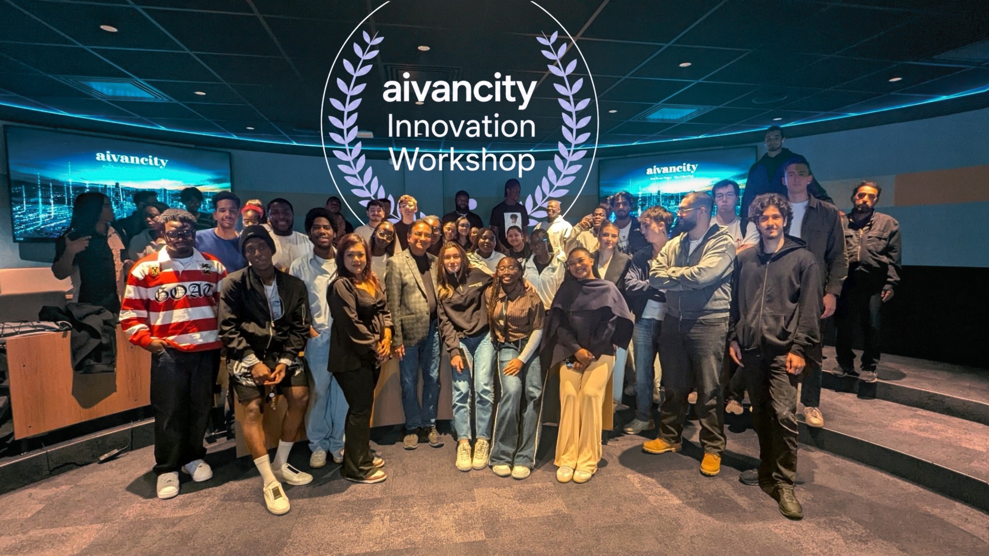 Les étudiants d’aivancity avec le Pr Dhar après l’atelier